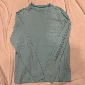 Men’s XS vineyard vines long sleeve T. Light blue